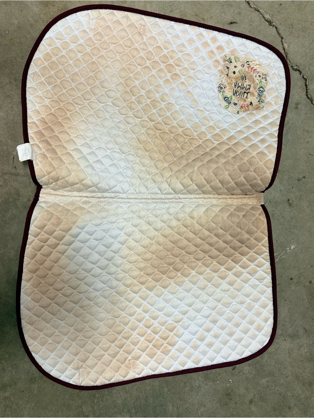 White Quilted Pet Saddle Pad with Floral Embroidery - Picture 5 of 6
